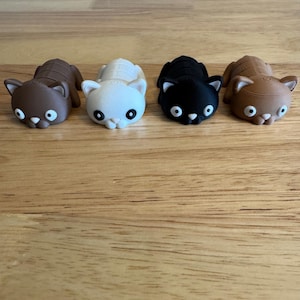 3D Printed Cat Flexi Keychain: Fidget Toy, Anxiety Relief