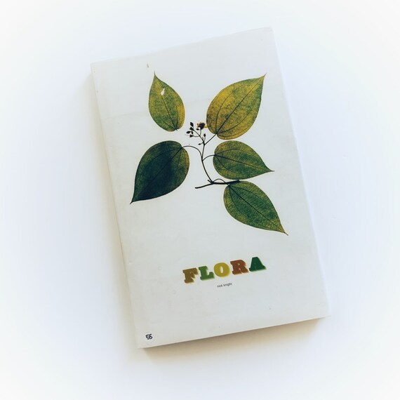 Flora By Nick Knight Vintage Book In Italian Coffee Table - Italian Coffee Table Book Flora By Nick Knight Vintage Book In Italian Coffee Table - Italian Coffee Table Book