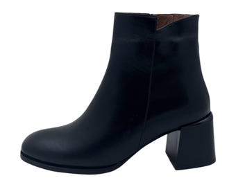 Handgefertigte Schwarze Leder Stiefeletten mit Absatz, Wollgefütterte Winterstiefel für Frauen