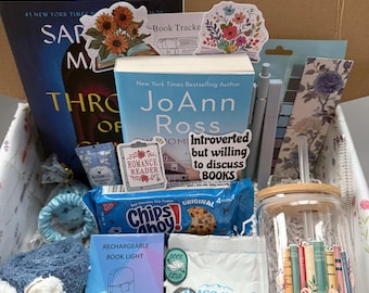 Book Lover Gift Box: Cozy Reading & Self-Care Kit