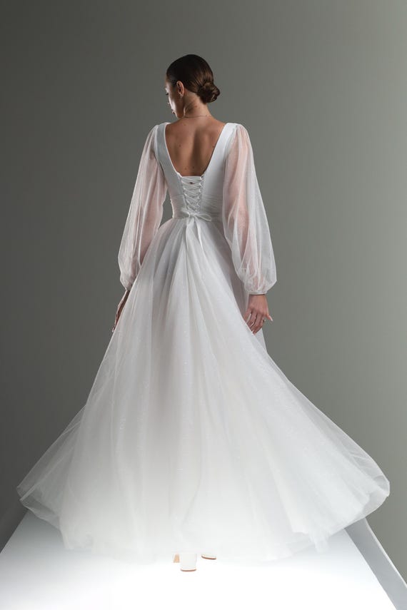 long sleeve wedding dress with slit Sparkly Tulle and Deep V-Neck Long lace sleeves Back Wedtrend Women Ivory Wedding Dress