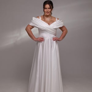 Elegant Plus Size Off Shoulder Wedding Dress with Slit, Elegant Handmade Wedding Dress, elopement dress, simple wedding, boho wedding dress.