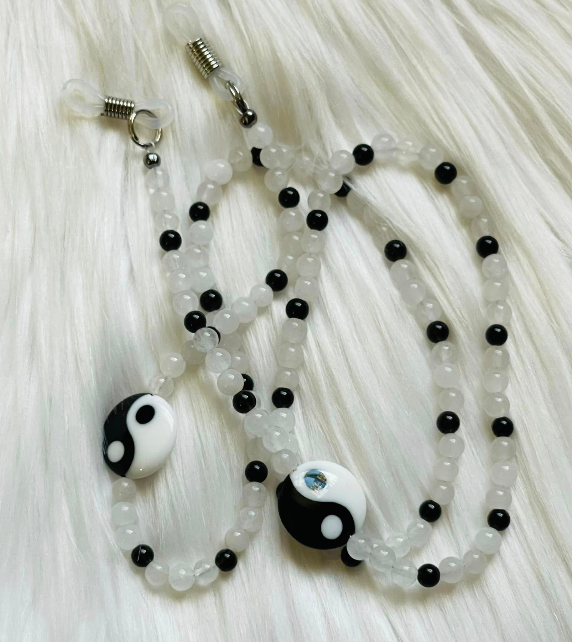 Eyeglass Chain in Black Onyx and White Jade