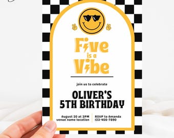 Invito "Cinque è una vibrazione" per bambino/bambina, invito di compleanno retrò per bambino di cinque anni, invito per la festa "Cinque è una vibrazione" con emoji, invito di compleanno "Alza il cinque"