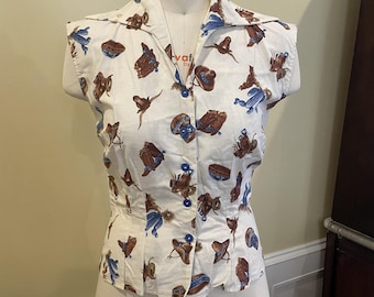 Vivien of Holloway Retro Western Cowboy Print Sleeveless Shirt