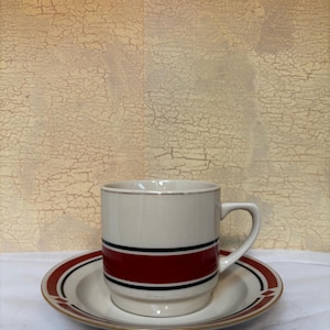 Set of 6 Kun-Lun Cups and Saucers