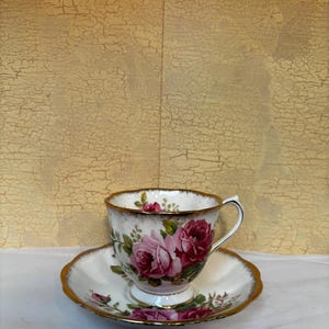 Royal Albert - American Beauty