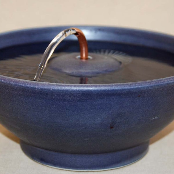 Cat Fountain - Pet Fountain - Indoor Fountain - 11.75 Inch Diameter "Aubergine Serene"