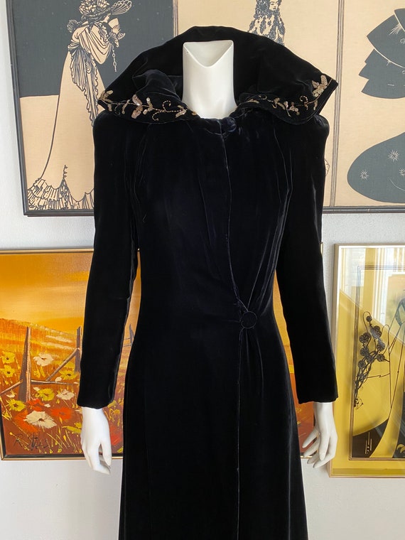 Vintage ART DECO COAT Black Velvet Cloak Dress Cap