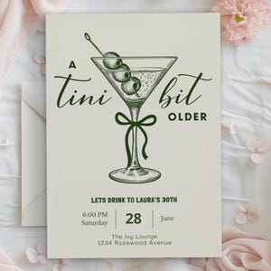 Invitation 30e anniversaire | Invitation d'anniversaire Martini | Tiny Bit plus ancien | Cocktails Dirty Thirty | Modèle modifiable | Faire-part Tiny Bit Old