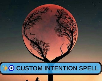 Puede incluir: Ilustración digital con una luna roja y una silueta de árbol. La imagen incluye el texto "CUSTOM INTENTION SPELL" en una pancarta azul, con siluetas de conejos al pie del árbol, sobre un cielo crepuscular.