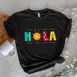 Hola Shirt, RETRO Hola Tee, Latina Shirt, Hola Sunshine, Hola Gift, Hola Summer, Hello Spanish Shirt, Spanish Teacher Tee, Latina Girl Shirt