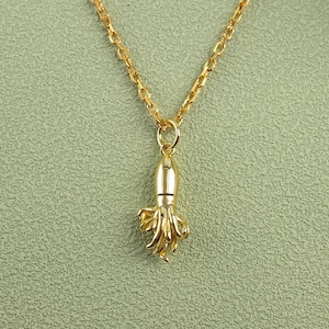Gold 3D Squid Pendant: Sterling Silver Ocean Charm
