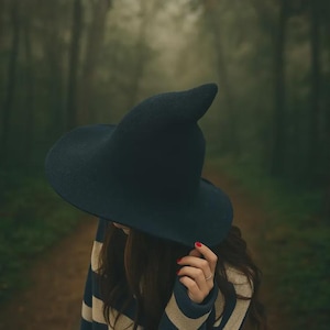 Ren Faire Witch Hat For Women, Vintage Medieval Witchy Hat, Witchy Vibes Hat, Renaissance Fairycore Gothic Witch Hat, Dark Witch Fantasy Hat