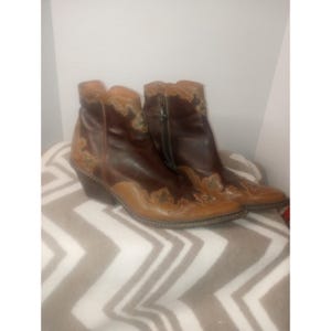 J M Boots - Etsy display picture 3
