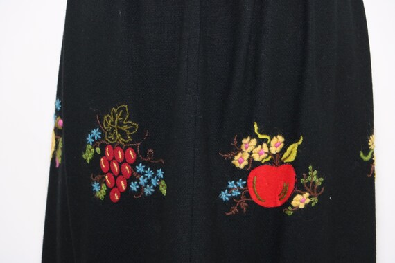 Vintage Balck Wool Maxi Skirt with Embroidered Fru