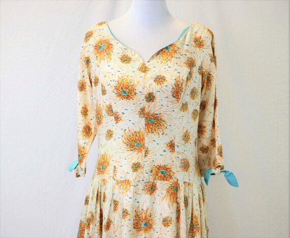 Vintage 1940's Floral Firework Print Cotton Dress