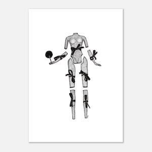 Könnte beinhalten: Schwarz-Weiß-Illustration einer fragmentierten Figur, wobei jeder Körperteil getrennt und mit schwarzen Schleifen verziert ist. Die Figur hält einen Lolli. Das Kunstwerk wurde mit einer Punktiertechnik erstellt, die ihm ein strukturiertes Aussehen verleiht.