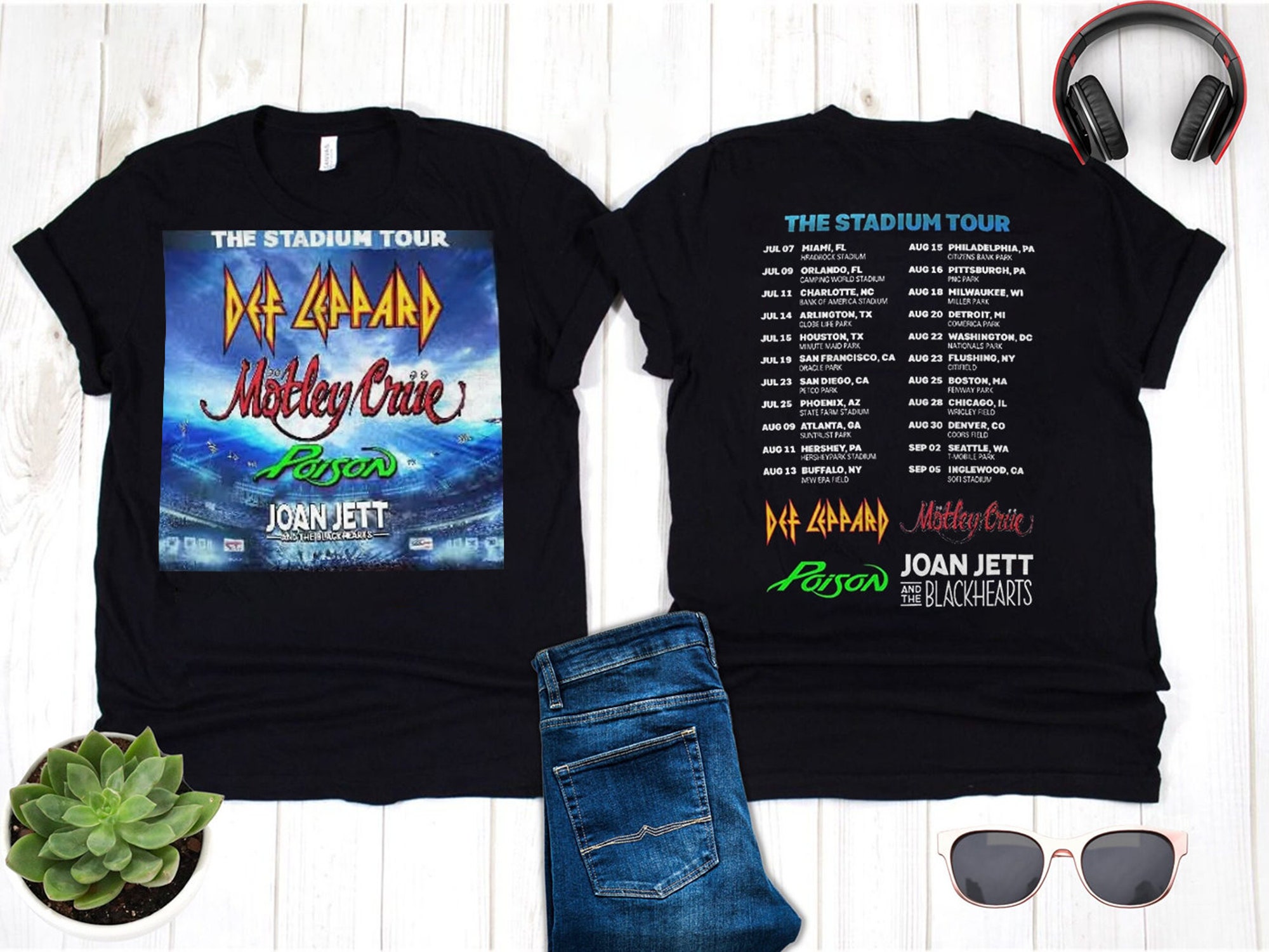 Discover Tour Crewneck  Double Side T-shirt Concert 80s Band