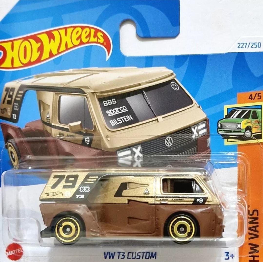 ホットウィール、'58 PANEL BUS（白赤） VOLKSWAGENBUS Top-10 Favorite Hot Wheels Volkswagen Beetles, Busses and More