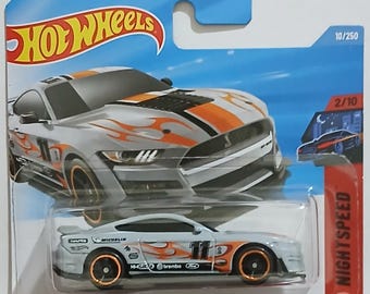 Hot Wheels Ford Mustang Falken 2007 - Allora E Ora 4/10 - Scala 1:64 Diecast Verde/Blu - Foto 4