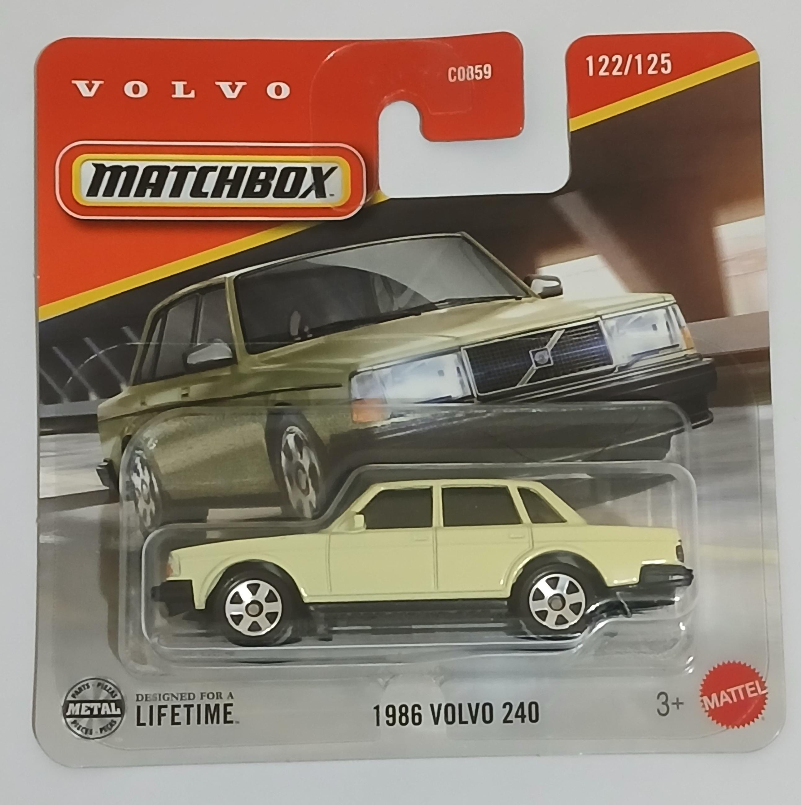 Volvo 240 keychain - Etsy 日本