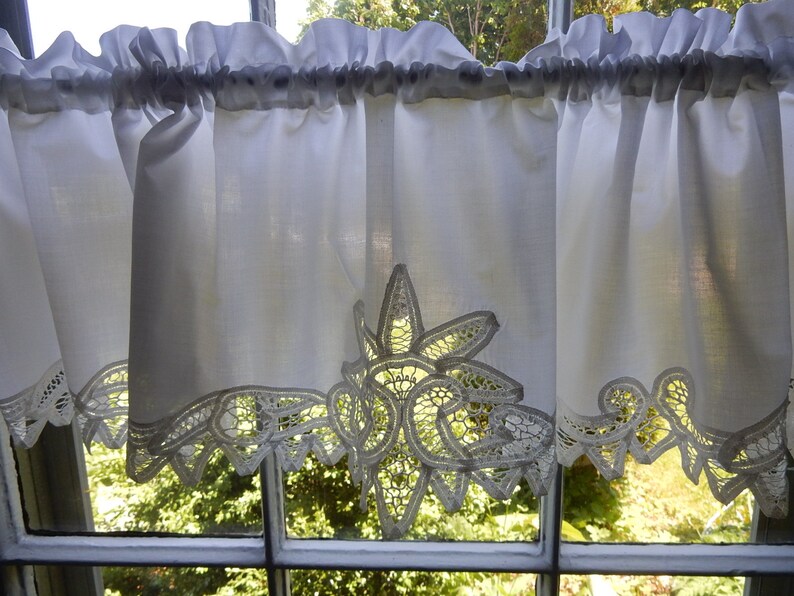 Battenburg Lace Vintage Cotton Curtain Valance Etsy