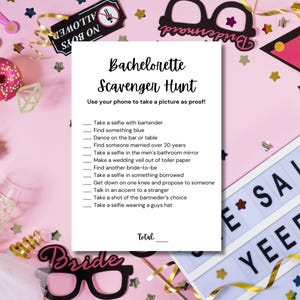 Bachelorette Scavenger Hunt, Bachelorette Party Scavenger Hunt Game, Printed Bachelorette Party Game, Party Game