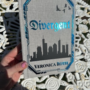 Divergent by Veronica Roth Custom Edition Rebound