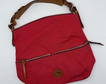 Dooney & Bourke medium crossbody rode hobo-schoudertas dames