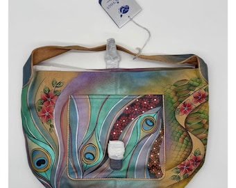 NWT Anuschka handgeschilderde leren portemonnee Peacock Bird veelkleurige schoudertas