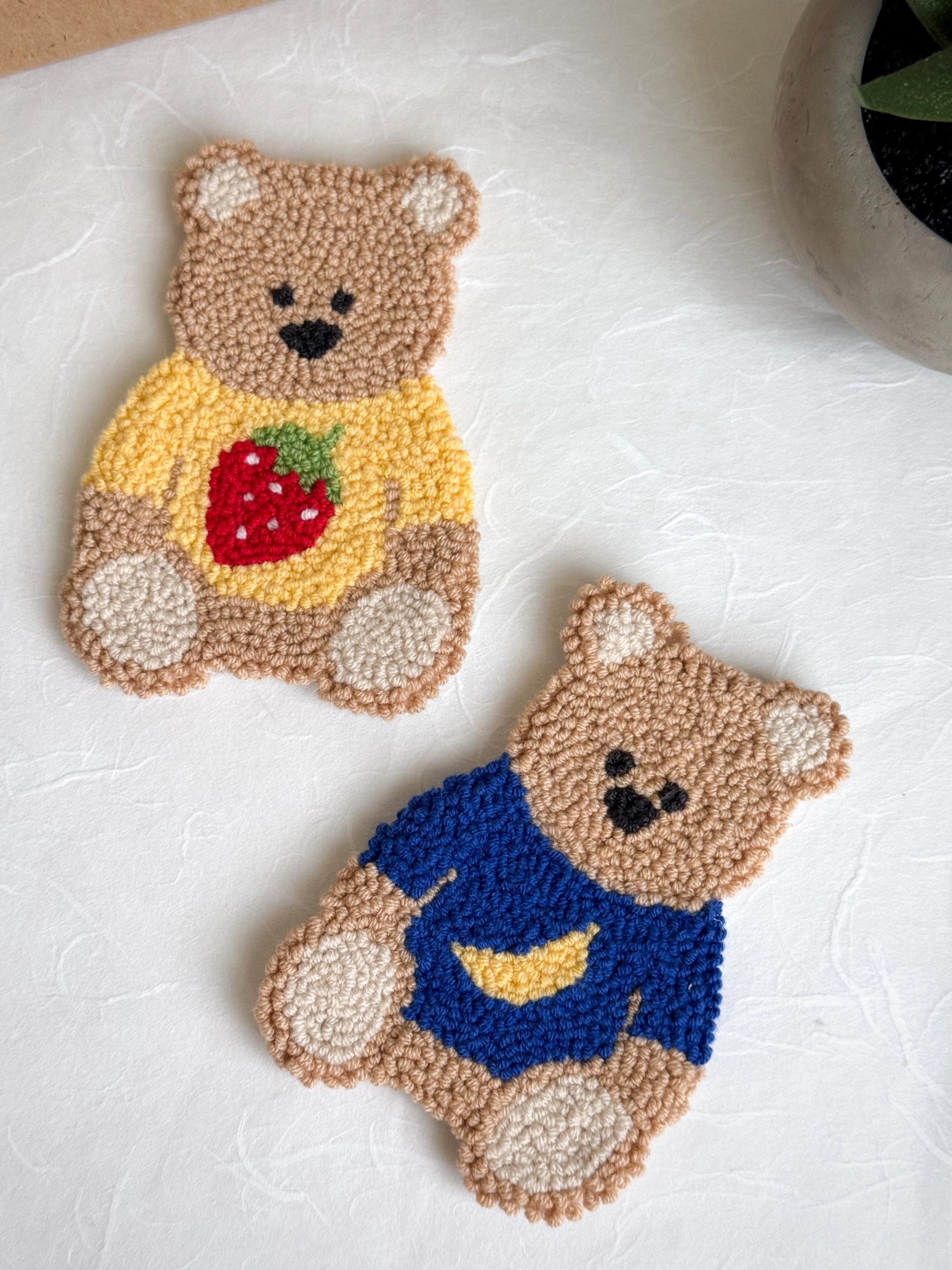 Cute Bear Punch Needle Coaster - Handmade Drink Coaster, Tufted Mug Rug, Coffee Coaster, Cute Home Decor, Cute Handmade Gift, Dorm Decor