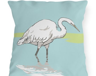 20" Outdoor Pillow Egret On Aqua