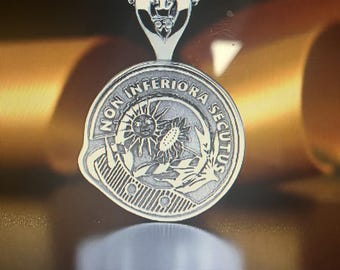 Scottish Clan Crest Pendant - Heritage Family Coat Arms Jewelry Gift Scotland Celtic Necklace Charm