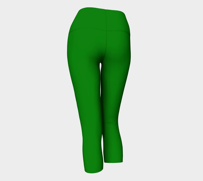 Plain Jane Green Yoga Capris