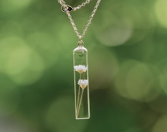 Véritable collier marguerite - cadeau pour maman - collier avec pendentif marguerite - bijoux fleurs séchées pressées, bijoux de tous les jours fleurs uniques en résine