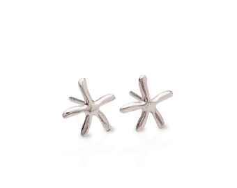 Silver Starfish Earrings - Starfish Stud Earrings - Sterling Silver - Ocean Nautical Animal Boho Minimalist Everyday Jewelry Gift Unisex