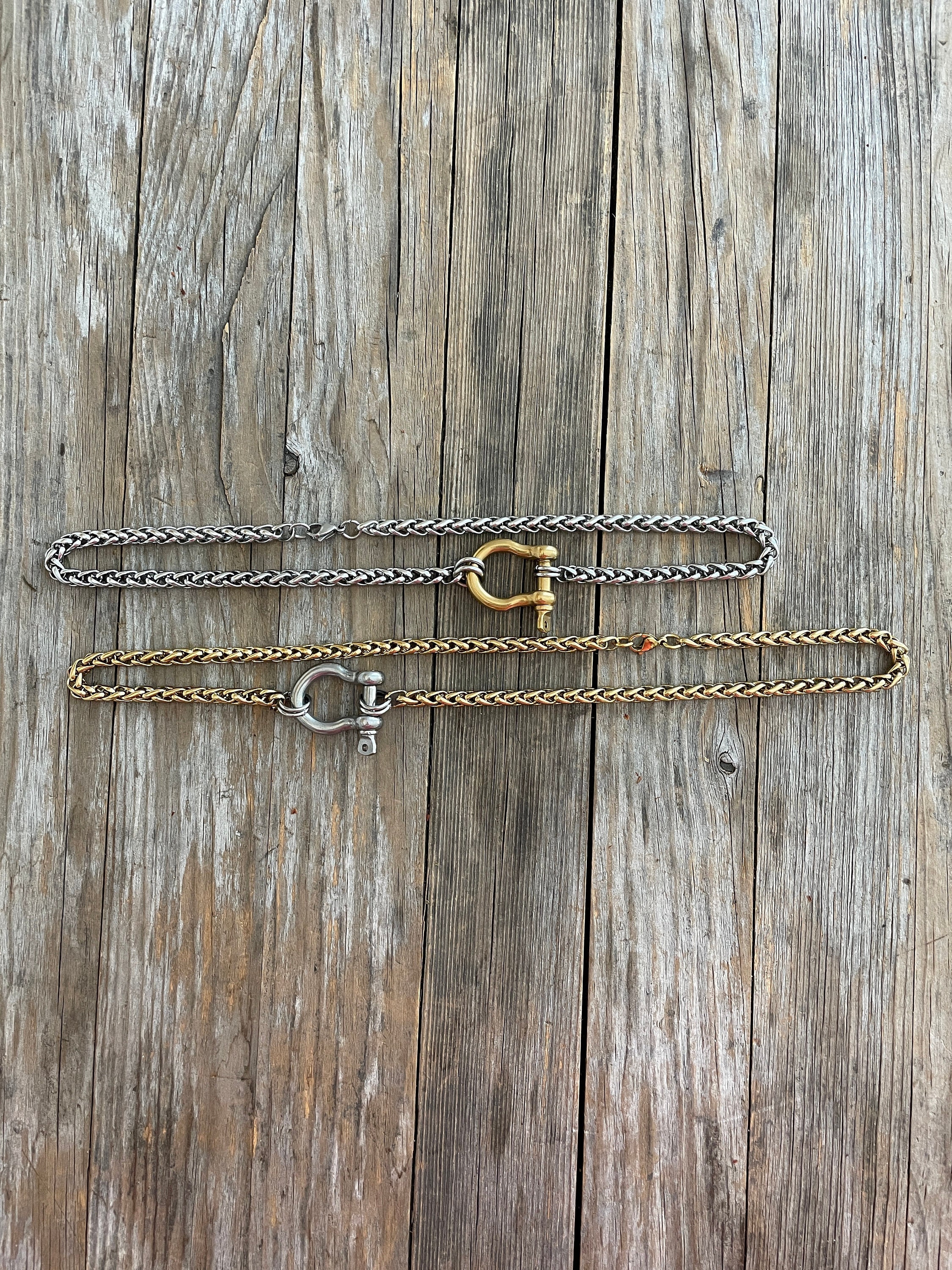 Horseshoe Shackle Stainless Steel Necklace - Chunky Choker Necklace - Bold Necklace - Punk Jewelry - Statement Piece - Carabiner Necklace