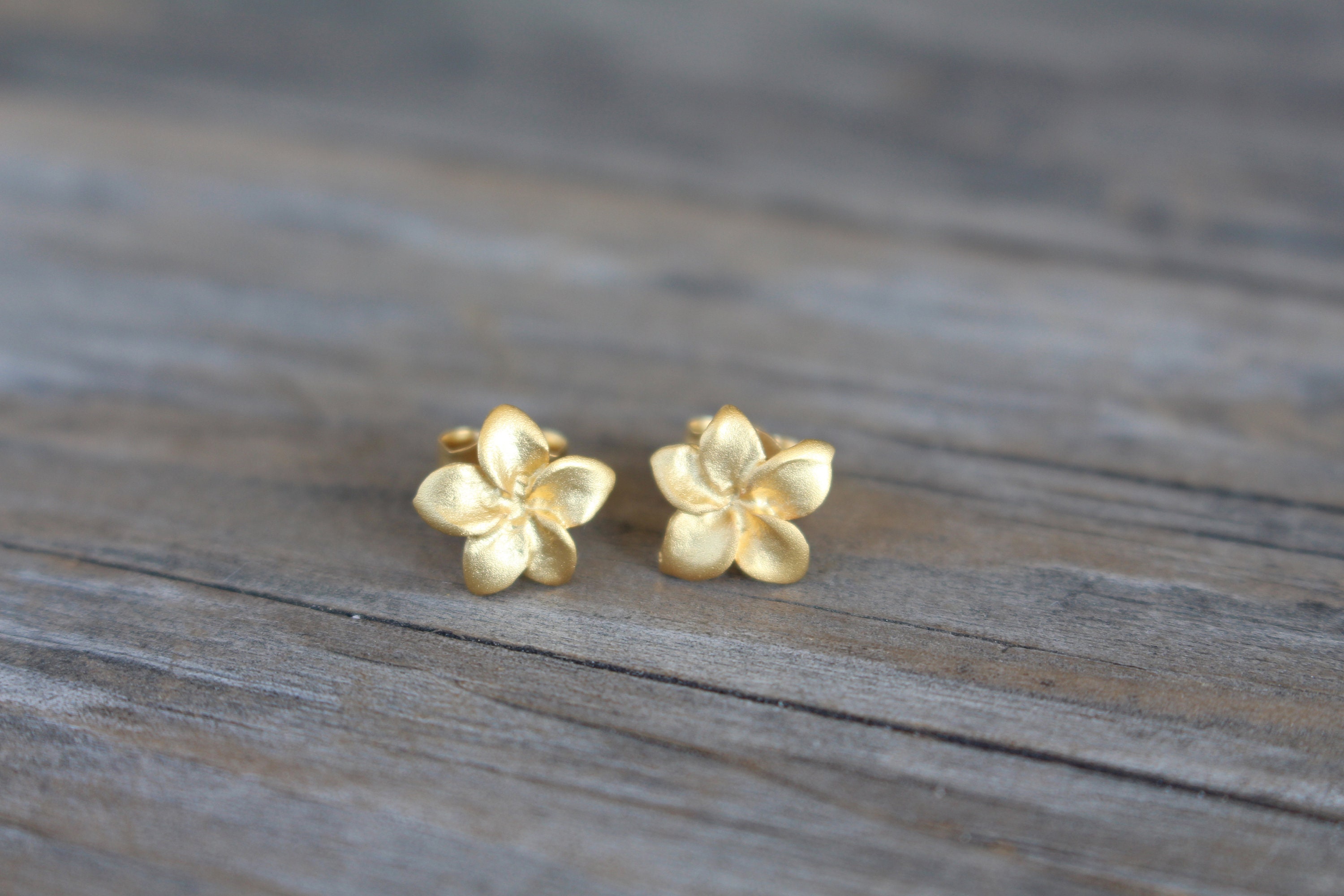 Blossom Studs — GLDN