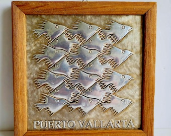 Handcrafted Metal Fish School Wall Art: Puerto Vallarta Artisan Decor