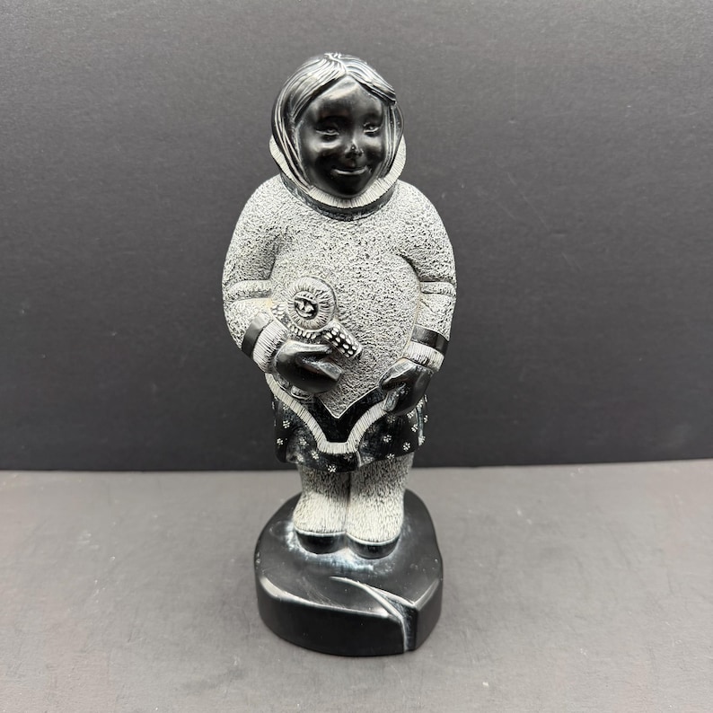 Rare Vintage Canadian Inuit Art Figurine: Boma Style Cast Resin Statue ...