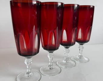 Vintage franska Cristal d'Arques gotiska rubinrödvinsglas, set om 4