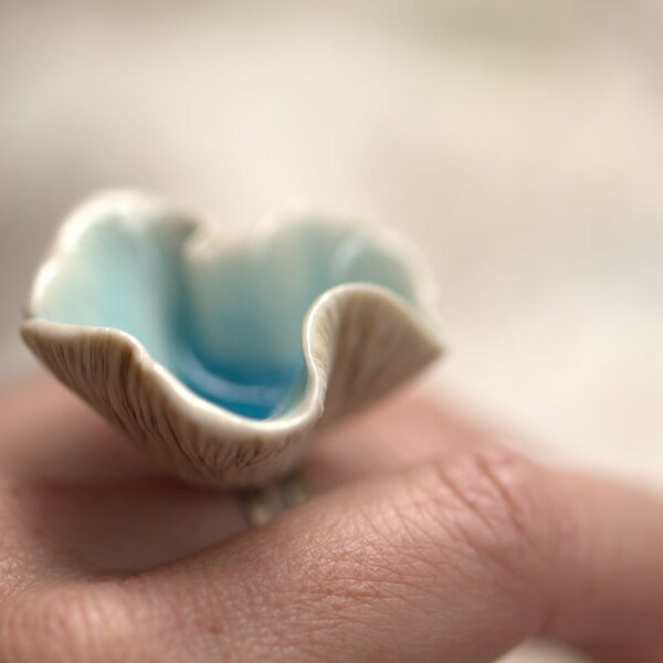 Bague champignon porcelaine avec aqua glacis et modulable