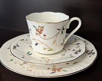 希少★直径31センチNARUMI アンティーク BoneChina 希少☆直径31センチNARUMI アンティーク BoneChina 希少☆直径31センチ