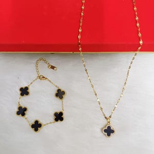 Clover Bracelet, Clover Chain Pendant, Anti Tarnish Bracelet, Gold Plated Clover Stainless Steel Bracelet and Chain Pendant, Bracelet(Combo)