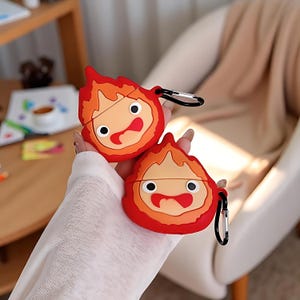 Red Fire AirPods-hoesje – leuke cartoon draadloos oplaadhoesje voor AirPods 1, 2, 3, 4, Pro en Pro 2, leuke oortelefoonbeschermhoes