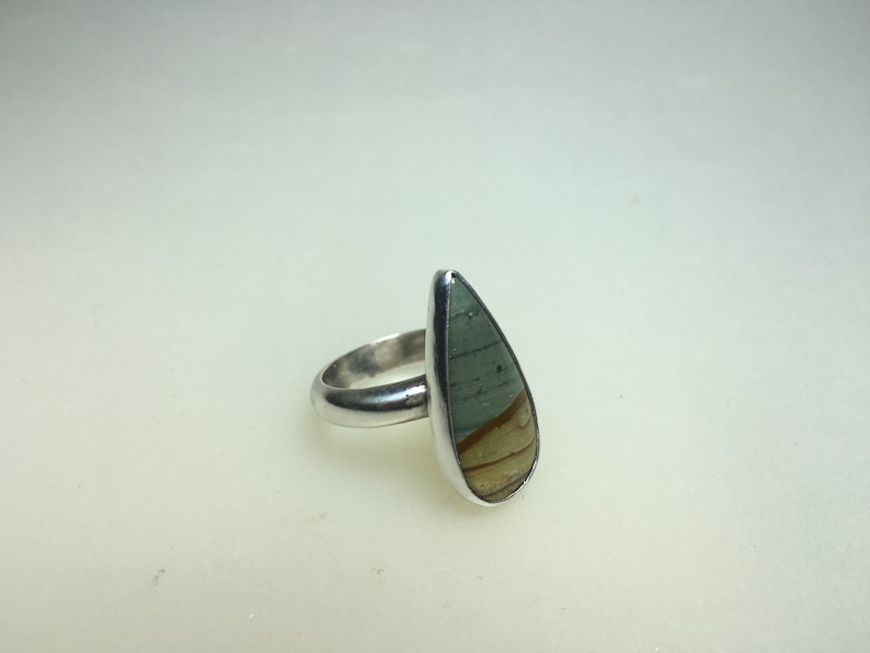 Hand-Fabricated Rocky Butte Jasper Cabochon Ring in Sterling Silver Size 7