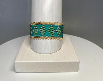 Turquoise and Gold Glass Seed Bead Art Deco Pattern Bracelet Peyote-Stitched