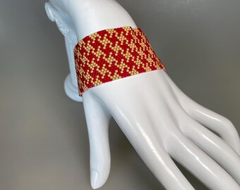 Peyote Stitched Mod Seed Bead Bracelet Red Matte Gold Herringbone with Tube Clasp