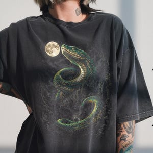 Snake Howling To The Moon Vintage T-Shirt, Python Graphic Tee, Serpent Gift For Husband